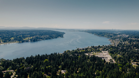 ‘A healthy lake sends a powerful message’: Landmark King County study of Lake Washington finds that cities can grow without harming water quality