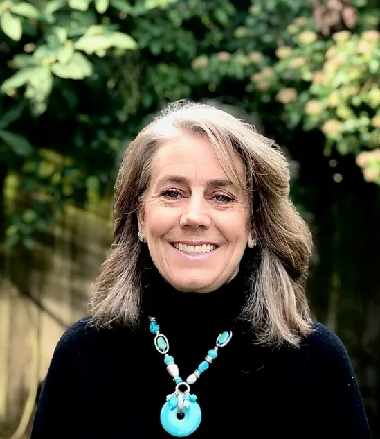 Headshot of Dr Susan McLaughlin